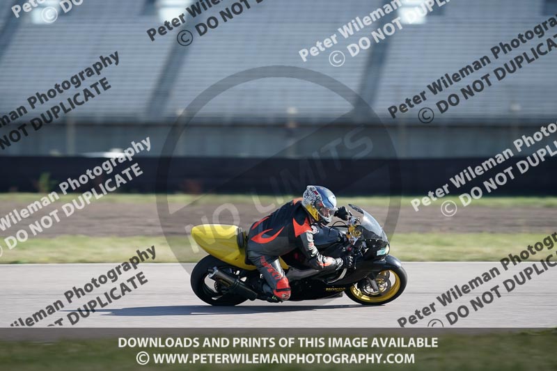 Rockingham no limits trackday;enduro digital images;event digital images;eventdigitalimages;no limits trackdays;peter wileman photography;racing digital images;rockingham raceway northamptonshire;rockingham trackday photographs;trackday digital images;trackday photos
